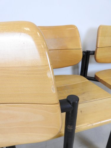 Meuble scandinave, Chaises bois signées Martin Stoll, vendues par 6, années 70.