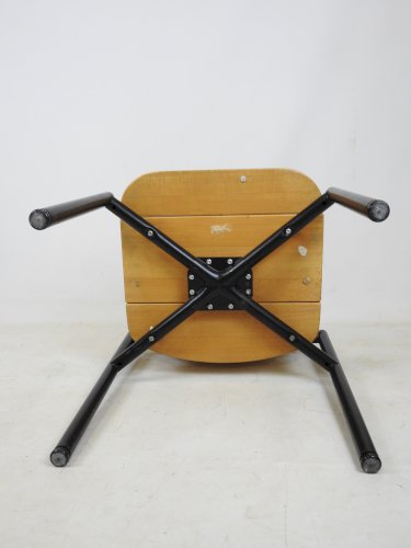 Meuble scandinave, Chaises bois signées Martin Stoll, vendues par 6, années 70.