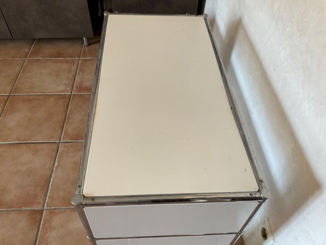 Meuble télé , USM Haller meuble de bureau vintage en acier