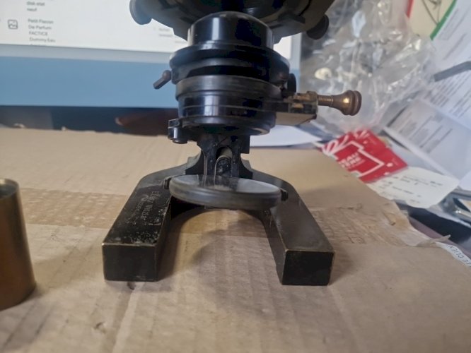 Microscope Leitz  Wetzlar  / 3 objectifs / 1 Oculaire  1920 n° 62084