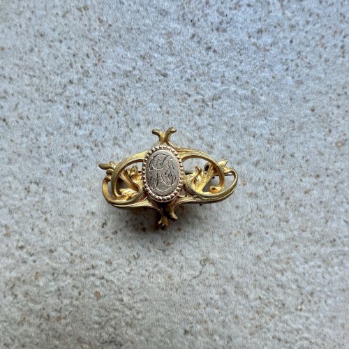 Mini Ancienne petite broche Pendentif 19e art nouveau Initiales Unisexe Charme