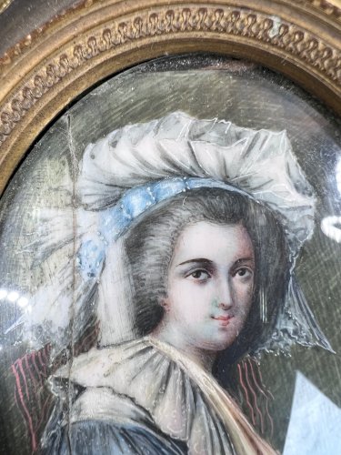 Miniature ancienne XIXe – Portrait de dame – Peinture ovale – Cadre bois noirci