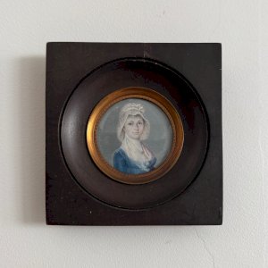 Nineteenth-century miniature representing a woman wearing a headdress Madame Rigault A5828