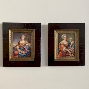 Miniatures peintes à la main femmes du XVIIIe signées d'après Van Loo A7001