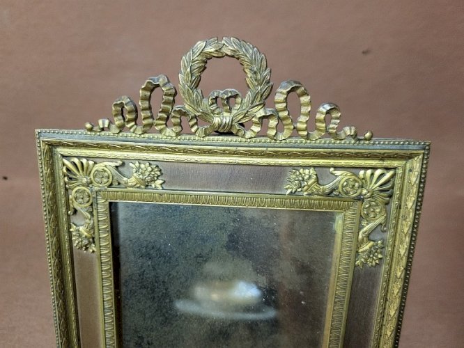 MIROIR A POSER DE STYLE LOUIS XVI EN BRONZE