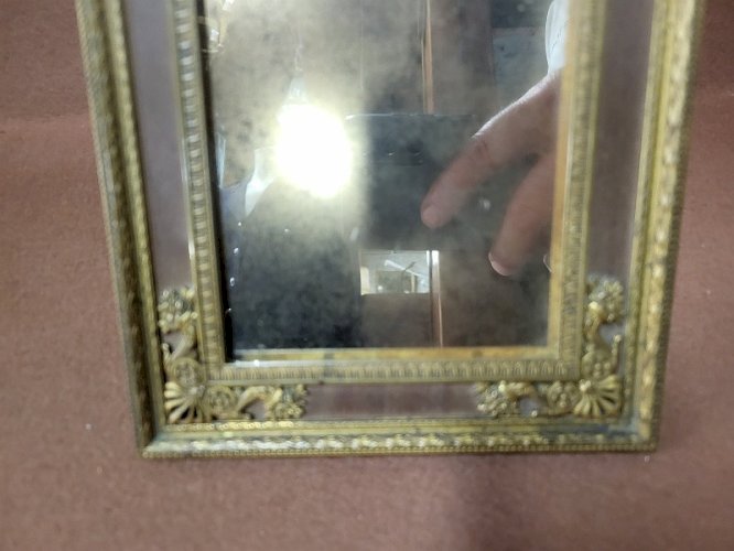 MIROIR A POSER DE STYLE LOUIS XVI EN BRONZE