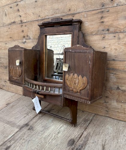 Miroir de barbier en teck birman