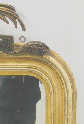 Miroir de style Louis XVI en bois et stuc doré XIX siècle