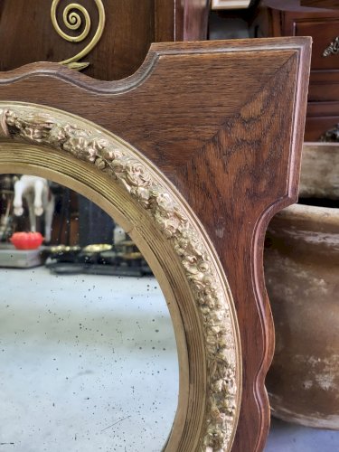MIROIR EN BOIS ET DORE CENTRE MEDAILLON N°3