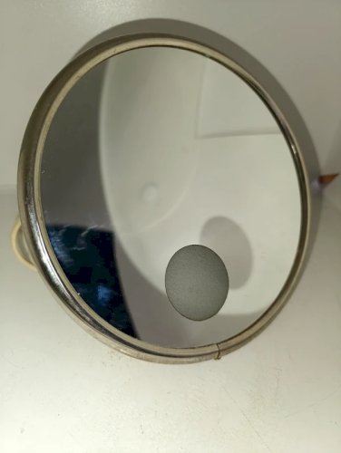 miroir grossissant lumineux vintage Arpic en bon etat