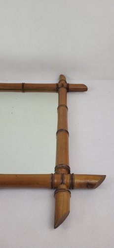 Miroir imitant le bambou