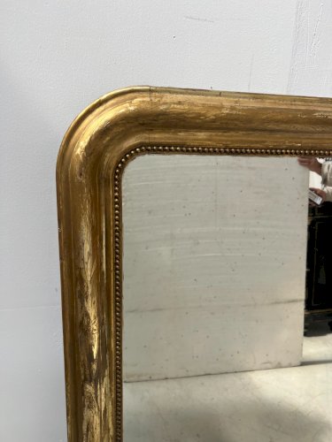 Miroir Louis Philippe en bois et stuc doré XIX siècle
