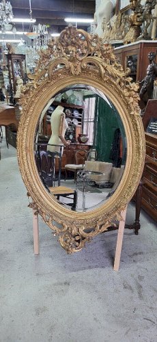 MIROIR MEDAILLON DORE DU XIX ème SIECLE