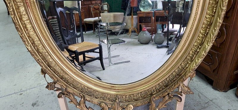MIROIR MEDAILLON DORE DU XIX ème SIECLE