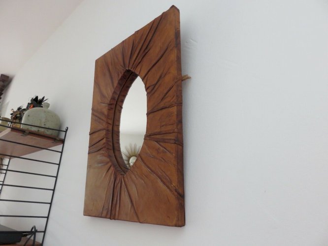 MIROIR MURAL EN CUIR DRAPE COULEUR FAUVE ANNEES 60 70 VINTAGE