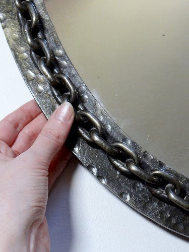 Miroir mural ovale vintage années 60 fer forgé et battu brutaliste chaine