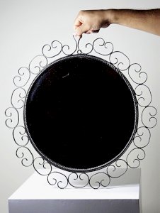 Miroir mural rond vintage années 60-70 fer forgé arabesques