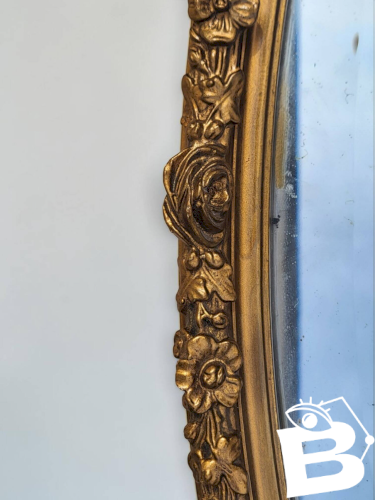 Miroir ovale en bois doré, style Louis XVI