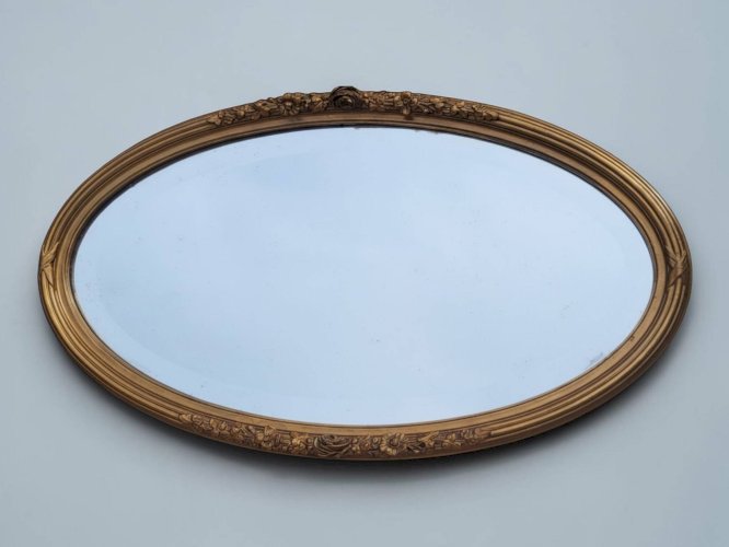 Miroir ovale en bois doré, style Louis XVI