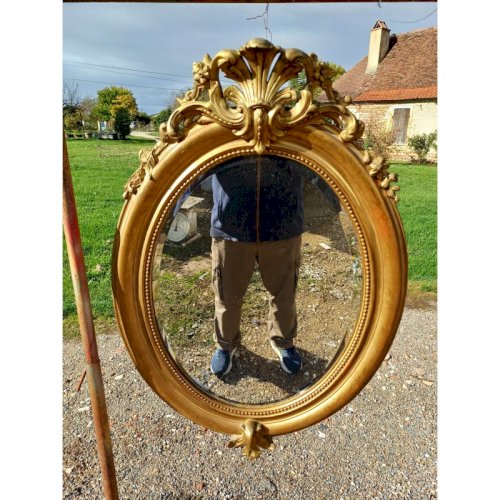 Miroir Ovale en Bois et Stuk doré 19 éme