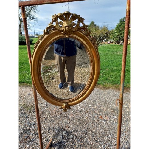Miroir Ovale en Bois et Stuk doré 19 éme