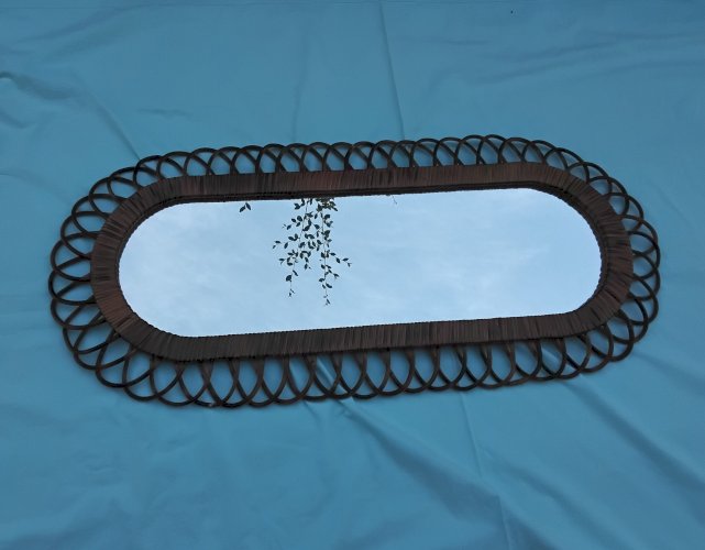 Miroir ovale en rotin