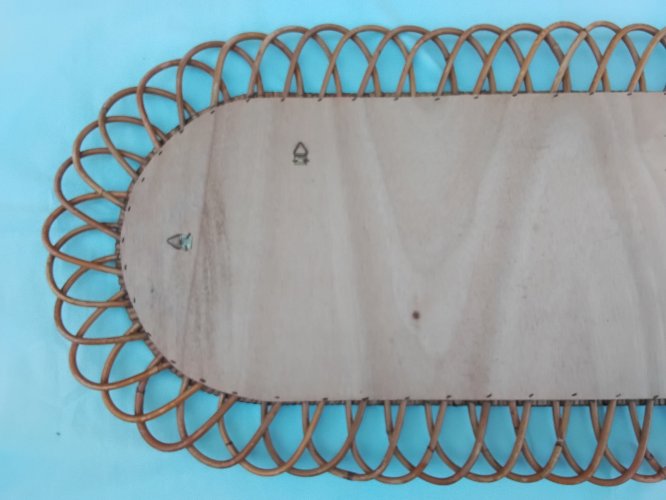 Miroir ovale en rotin