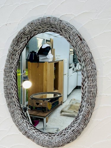 Miroir ovale vintage en osier tressé années 60