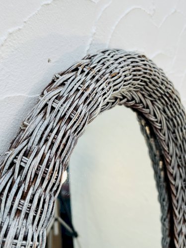 Miroir ovale vintage en osier tressé années 60