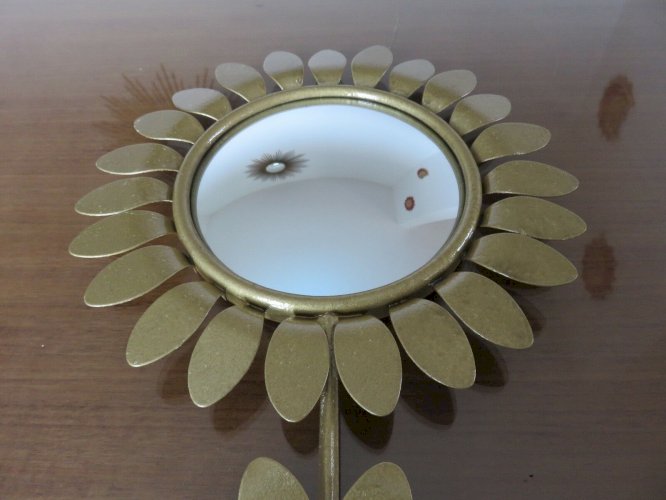 MIROIR SOLEIL FLEUR  OEIL DE SORCIERE  EN METAL DORE ANNEES 60 70 VINTAGE