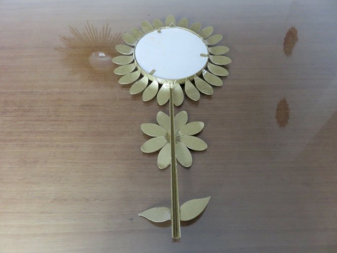 MIROIR SOLEIL FLEUR  OEIL DE SORCIERE  EN METAL DORE ANNEES 60 70 VINTAGE