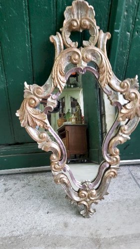 MIROIR STYLE LOUIS XV DORURE ET ARGENTURE