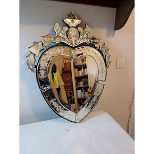 Venetian Mirror Heart