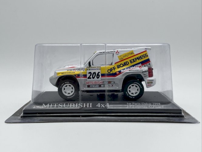 Mitsubishi Pajero Dakar 4x4 1/43