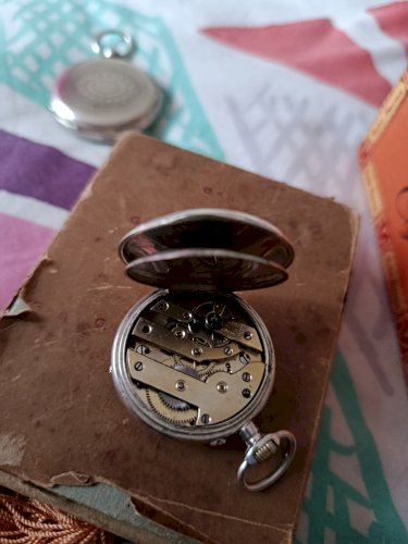 Montre à gousset argent 