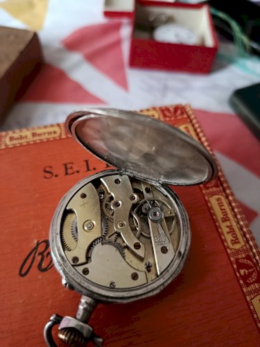 Montre à gousset argent 