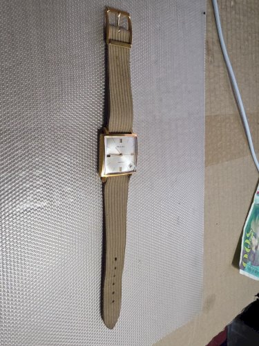 Montre ancienne mecanique  Relliac ,  bel etat ... calendrier