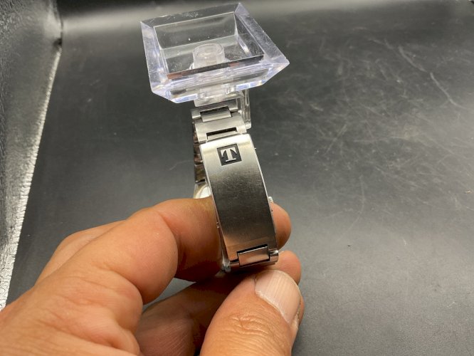 MONTRE AUTOMATIC TISSOT PR 516 calibre 784-2 .