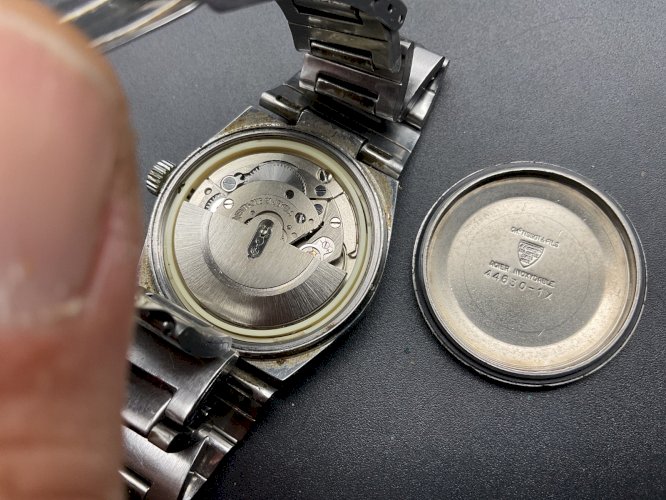 MONTRE AUTOMATIC TISSOT PR 516 calibre 784-2 .