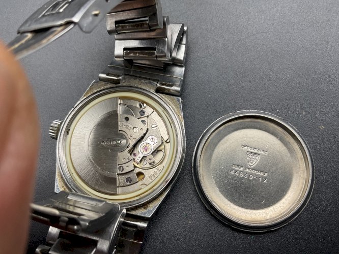 MONTRE AUTOMATIC TISSOT PR 516 calibre 784-2 .