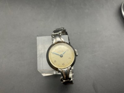 montre dame LONGINES