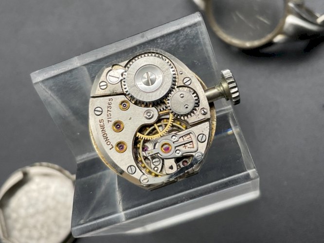 montre dame LONGINES