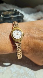 Women's Bessa watch, vintage mechanical, gold-plated - working
