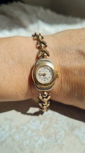 Montre Femme mécanique Actom ancienne plaqué or - fonctionne