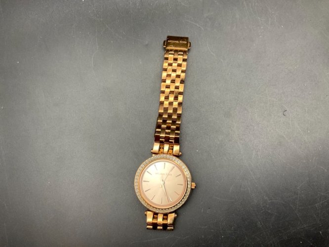 montre femme MICKAEL KORS MK3366 .