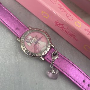 Women's watch Diddl Diddlina rose charm and rhinestones works with a new battery.