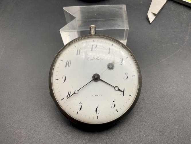 montre gousset mouvement à coq carillons argent massif XVIII/XIX ème .