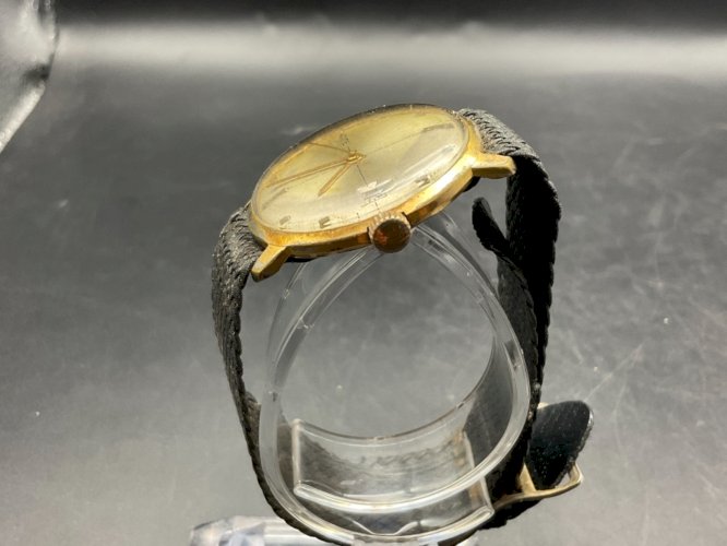 montre homme TACITE BESANÇON Pl or