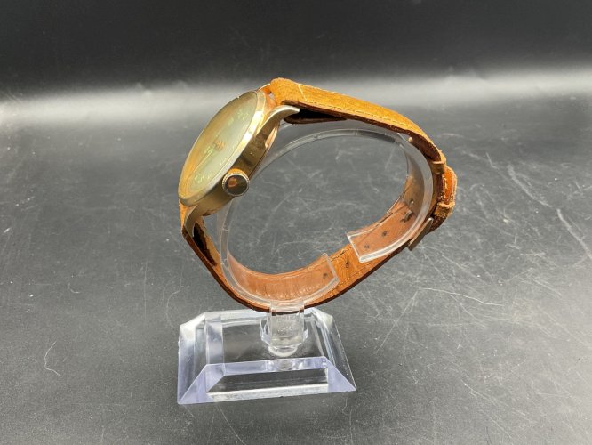 Montre LEWA Sport Swiss Made De Luxe Vintage