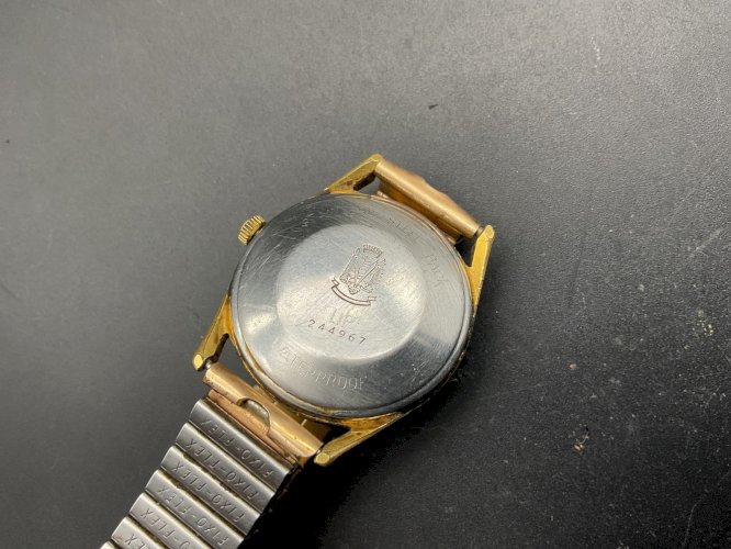 Montre LIP automatic  calibre R126 plaquée or